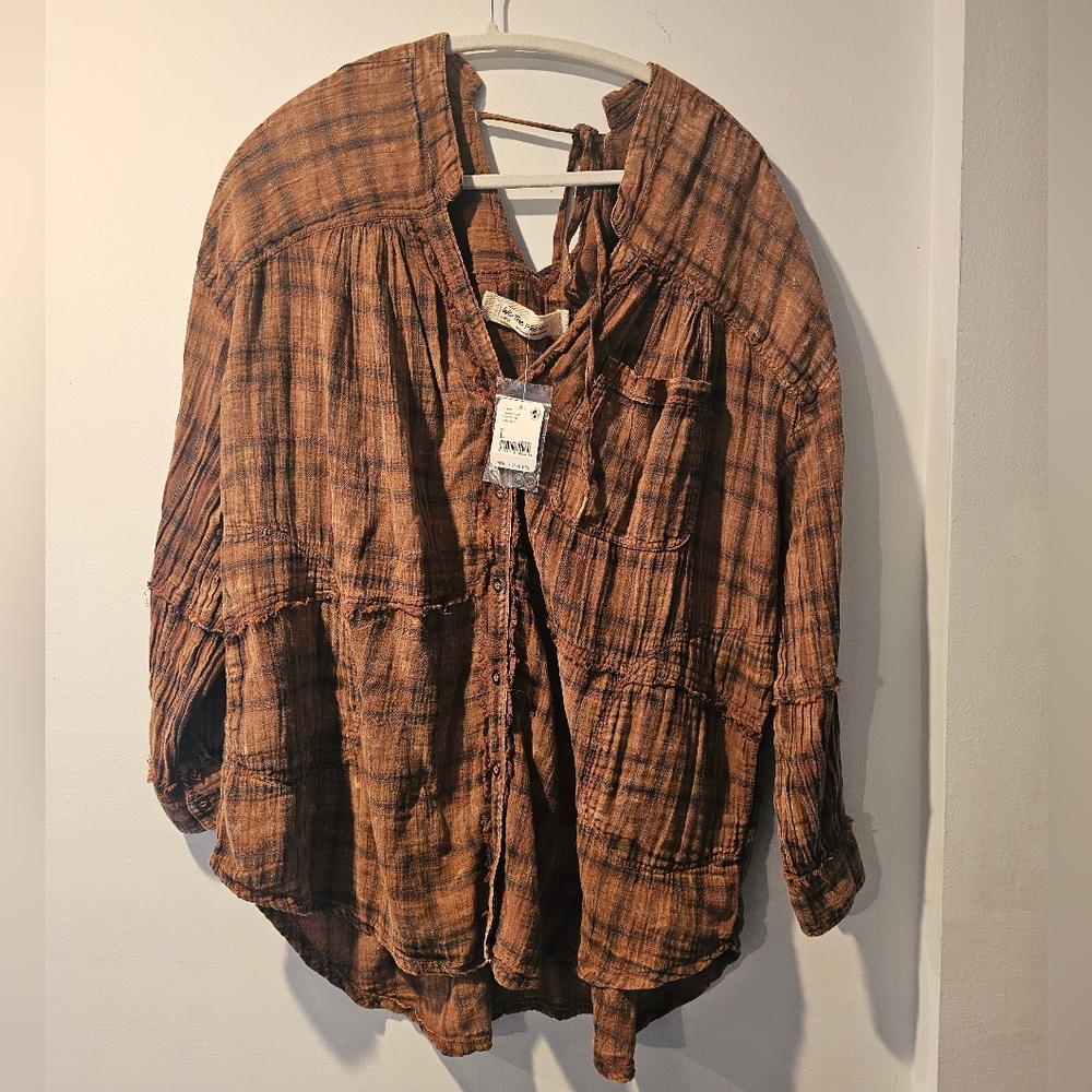 We The Free Free People Brown Plaid Gauze Button Down Top Boho NWT Size Large - Picture 5 of 5